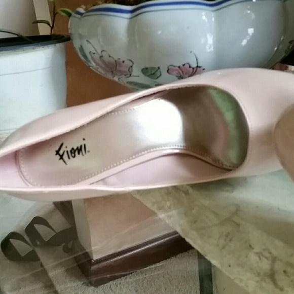 Fioni pale pink heels size 7.5 - Picture 6 of 8